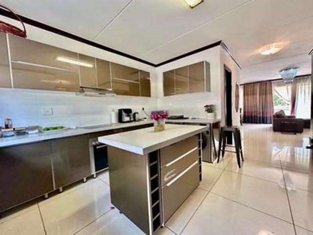 your dream duplex awaits – sophistic.