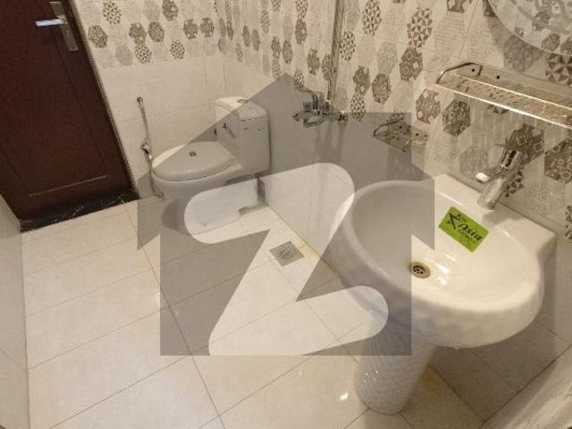 Your Dream Prime Location 10 Marla House Is Available In Jinnah Gardens Phase 1
