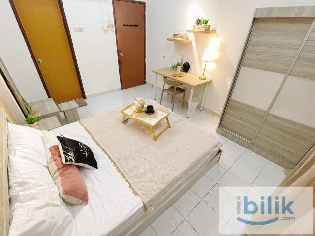 Your dream room is in here! premium master room! Near to ikea & the curve ️