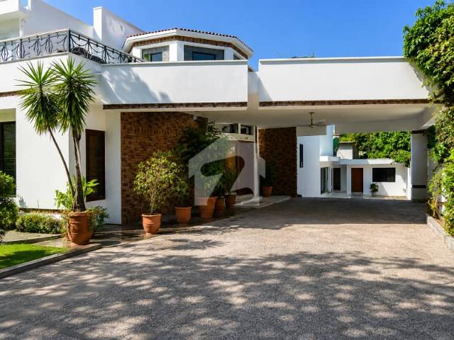 Your Dream 4 Kanal Livable House Awaits