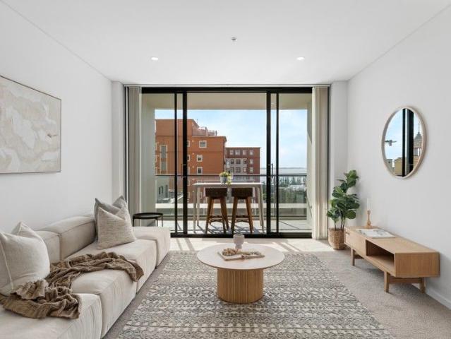 Your East End Escape, the ultimate lifestyle apartment for city lovers, beachgoers, and savvy investors