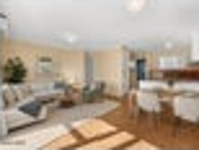 YOUR PERFECT ENTRY POINT FREEHOLD HOME