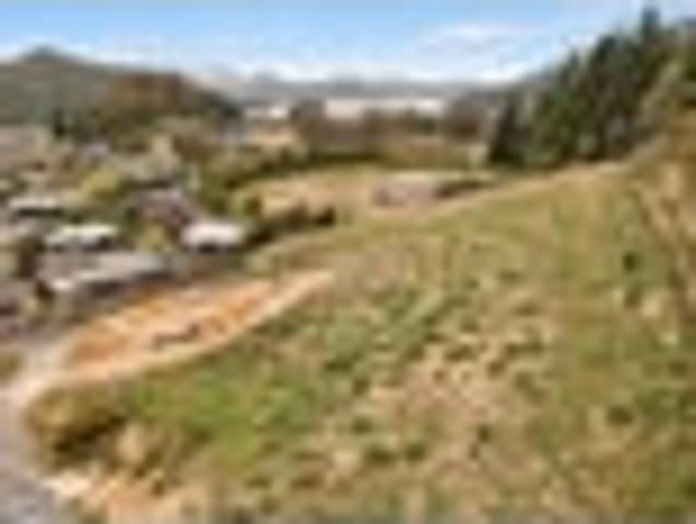 Rare Find! Elevated Potential in Picton
