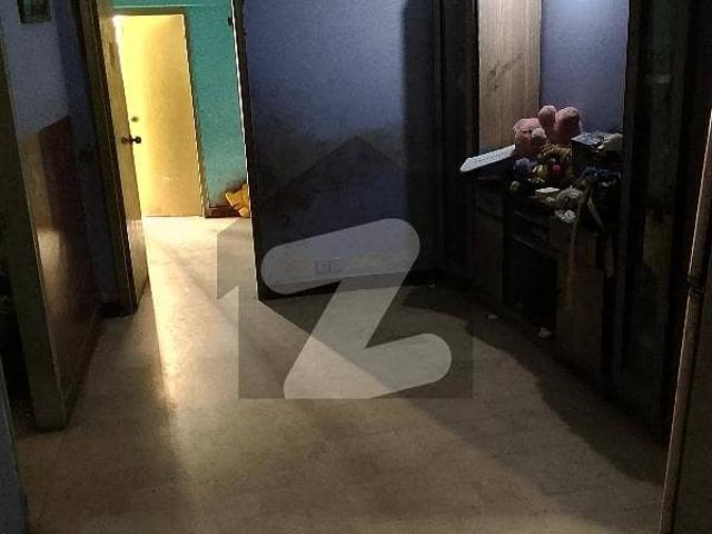 Your Search Ends Right Here With The Beautiful Flat In Badar Commercial Area At Affordable Price Of Pkr Rs. 7000