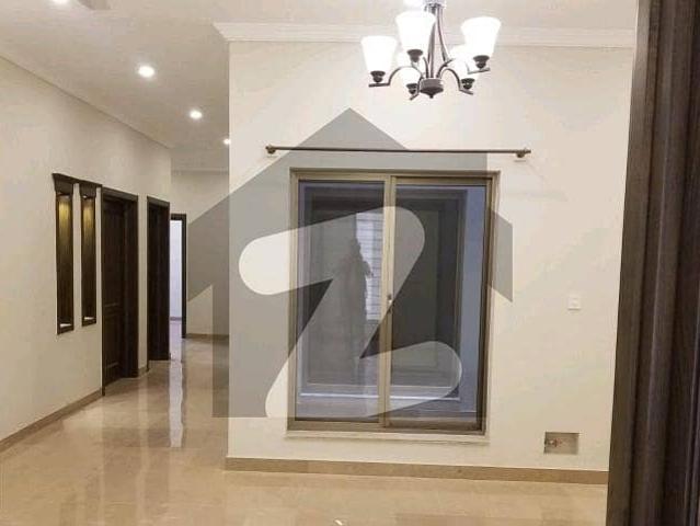 Your Search Ends Right Here With The Beautiful Upper Portion In G 13 At Affordable Price Of Pkr Rs. 55000