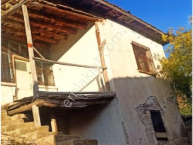 Yozgat Çandır Müstakilev Ve Ahır Tapu Sahibi Perta Emlak Ümit Tahmaz