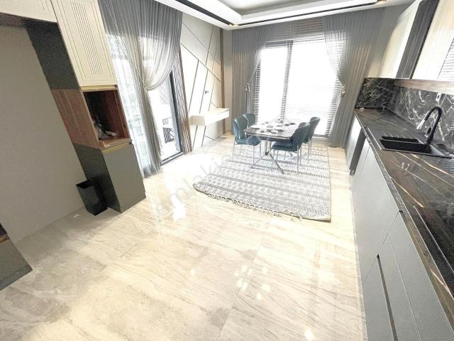 Yozgat Bulvarı Üzerinde 4+1 200m2 17.katta Kök Tapu Sıfır Site