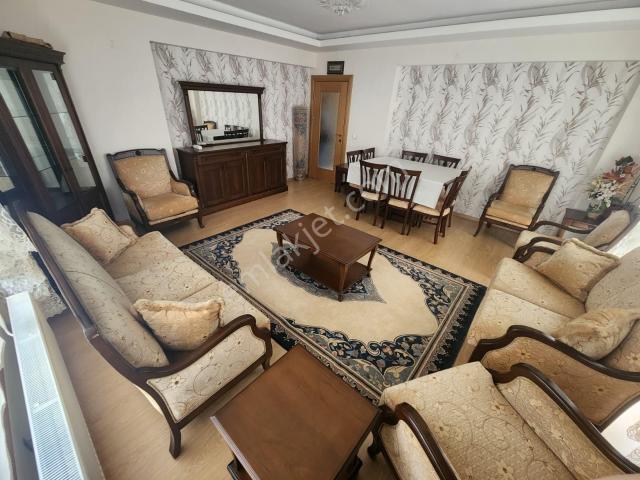 Yozgat Bulvarı Yakını Ankara Manzaralı Ful Eşyalı Kiralık Daire