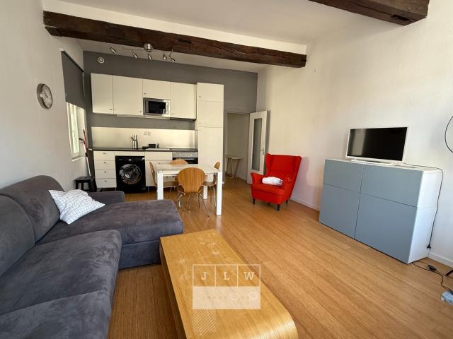 YMK SR123 Grand studio meublé Vieux Lille