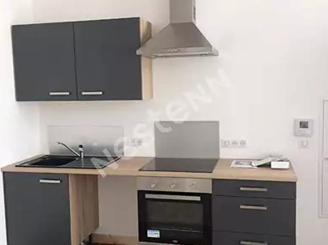Yssingeaux 43200 Location appartement 2 pièces t2 cave