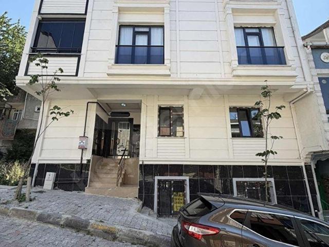 Yunus Emre mah 2+1 Kiralık sıfır çatı katı asansörlü