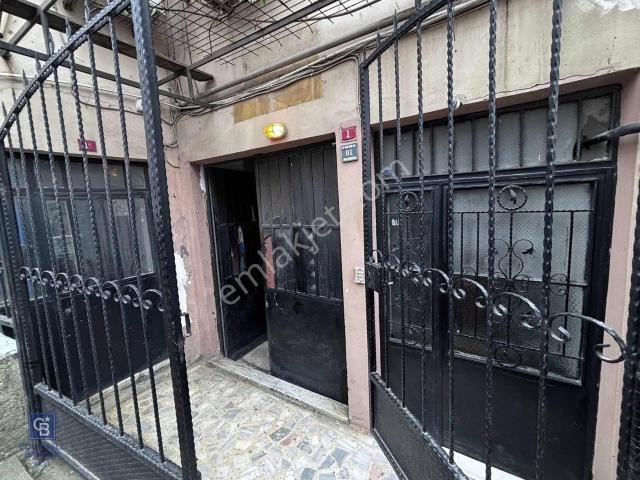 Yunus Emre Mah Merkezi Konumda Kiralık Dükkan / Depo / Atölye