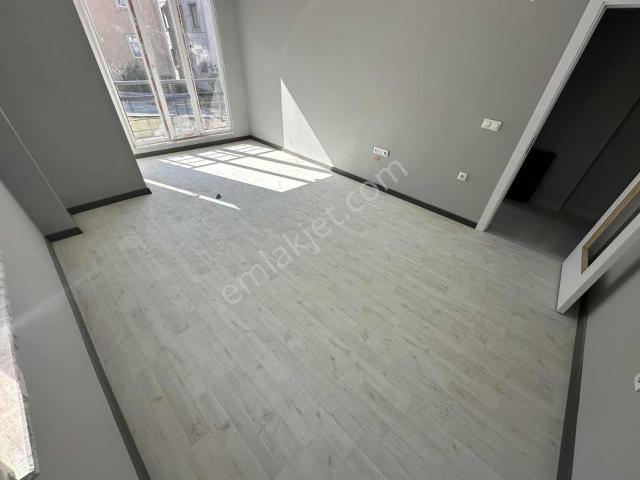 Yunus Emre Mah. Satılık Sıfır 2+1 85 M² Ara Kat Asansörlü