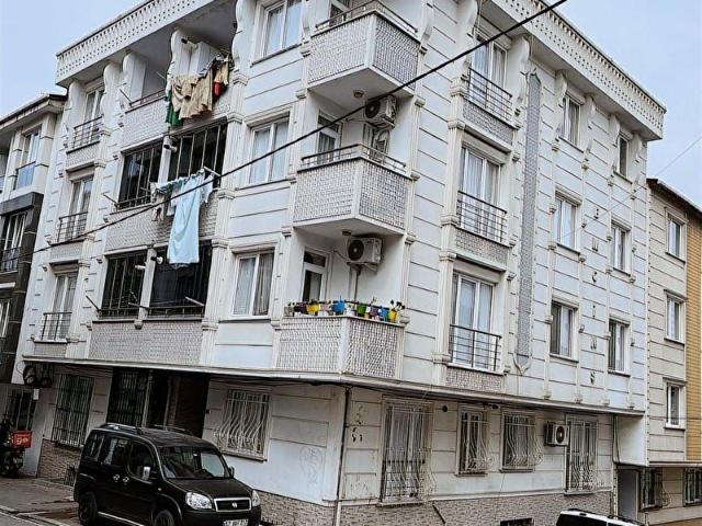 YUNUS EMRE MAHALLESİNDE 2+1 95M DAİRE