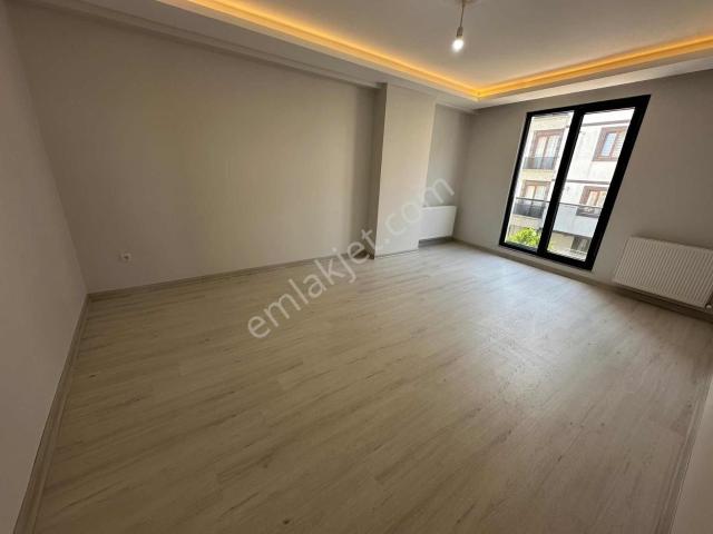 Yunus Emre Mh. Kaçırılmayacak Tek Daire Üzeri Geniş 2+1