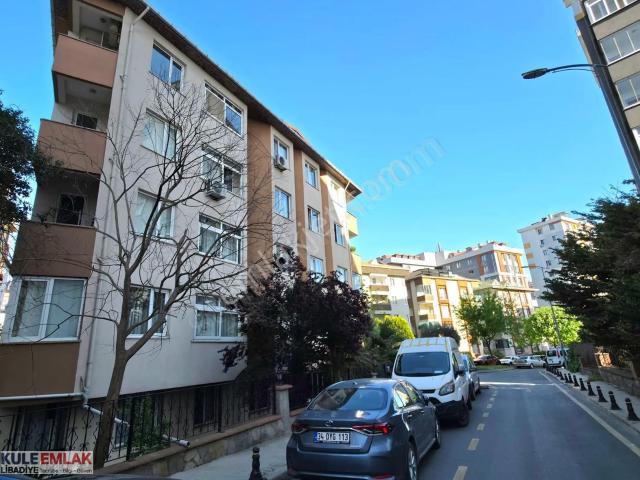 Yunus Emre Caddesi'nde Devasa Büyüklükde 4+1 Dubleks Daire