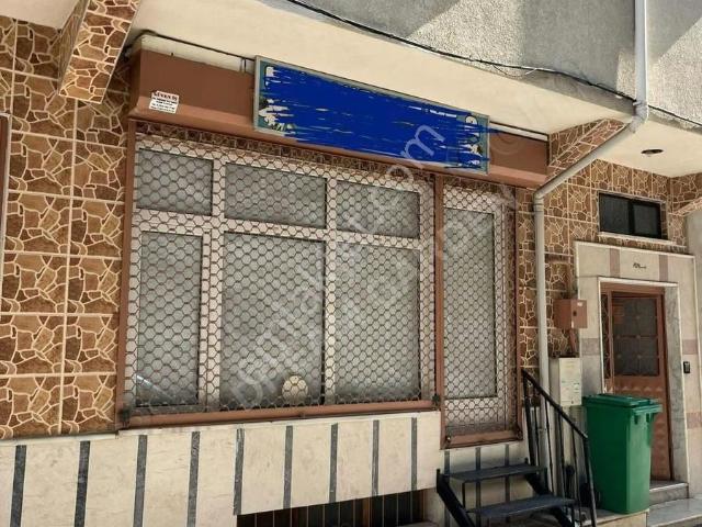 Yunuseli'nde Balkonlu,mutfaklı,lavabolu,düz Giriş Kiralık Dükkan