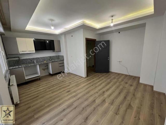 Yunusemre Mah. 2+1 Geniş Kapalı Balkonlu Daire