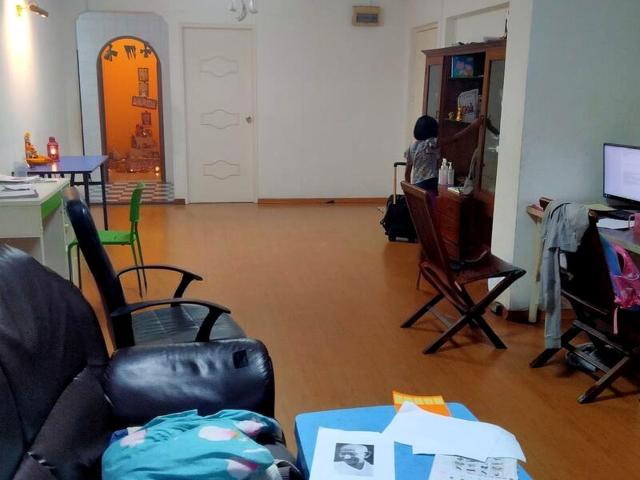 Yung Ping Road Jurong West, HDB Executive