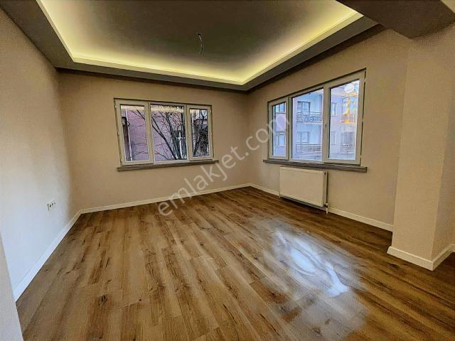 Yücetepe Mah Anıtkabir Yanı Full+full Kiralık 1+1 Daire