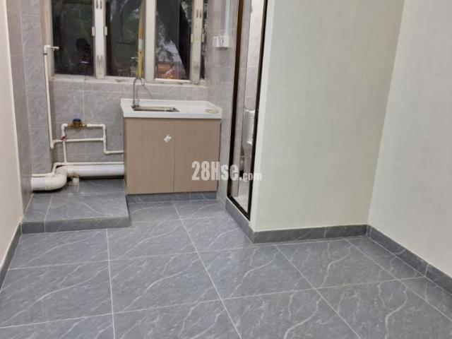 Yuen Long Jumbo Building [Landlord Ads] Low Floor Large Apartment For Rent In The City With No Commission 28Hse Administrator Message Hints