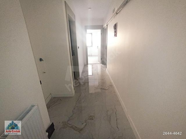 Yukarı Bahçelievler Merkezi Konumda 1+1 Isı Yalıtımlı, Hidroforlu, Kapalı Otoparklı