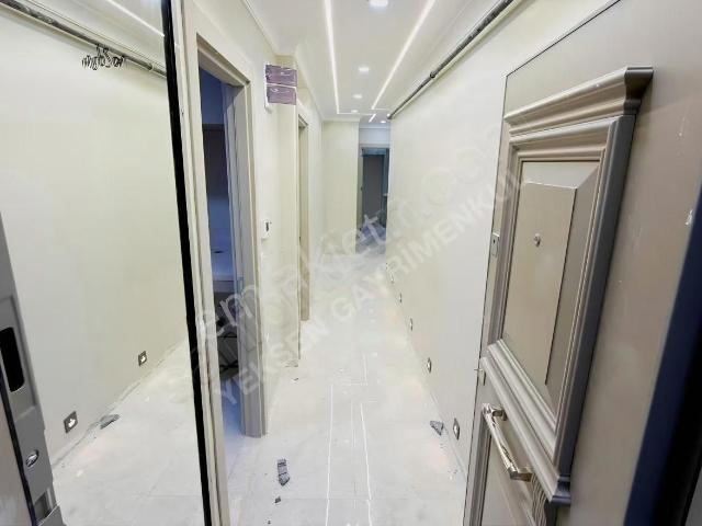 Yüksek Giriş 2+1 Ultra Lüx Daire