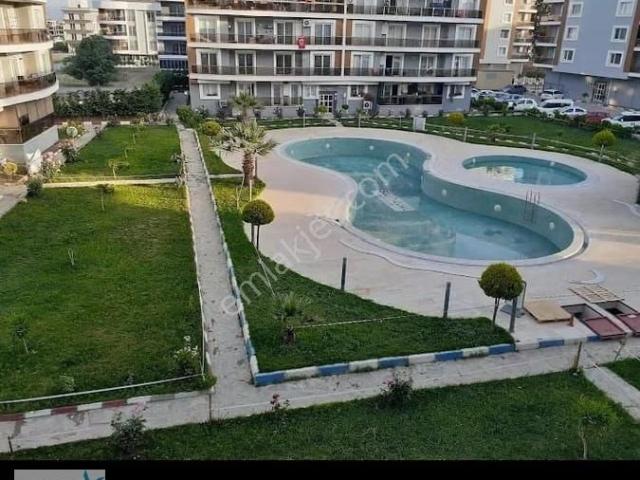 Yüksek Kredili Havuzlu Sitede Yüksek Giriş 3+1 Daire