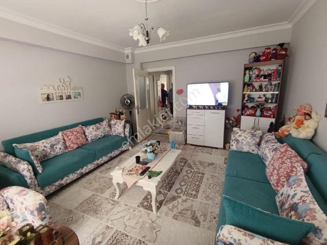 Yükseltepe Mah Satılık 3+1 Yapılı Geniş Ferah Daire 1 Kat