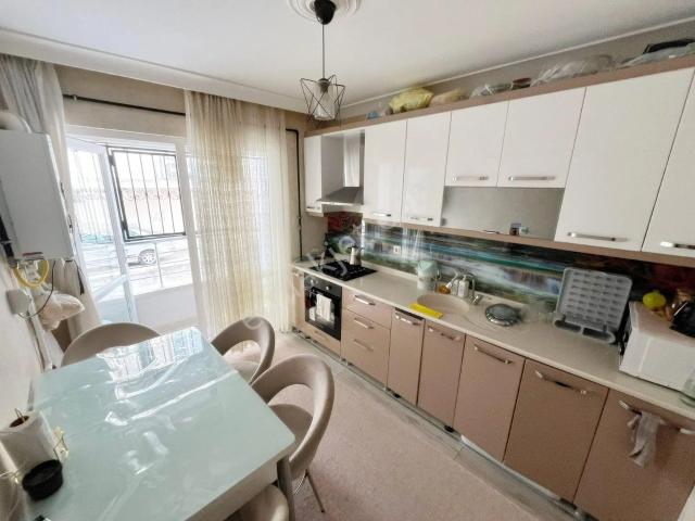 Yükseltepe'de Satılık 3+1/120m2 Cadde Üzeri Geniş Masrafsız Daire Tüm Cepheler Açık