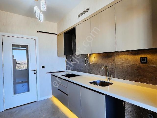 Yüksel Şahinden S.eyyubide 2,5+1 Sıfır Oturuma Hazır Daire