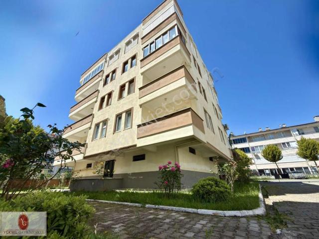 Yükselden Altınkum Arakat Ön Cephe Ayrı Mutfak Satılık 2+1 Daire