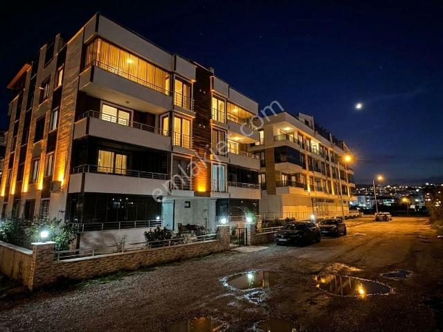 Yüksel'den Altınkumda Çift Teraslı Ebeveyn Banyolu Lux 4+1dublex