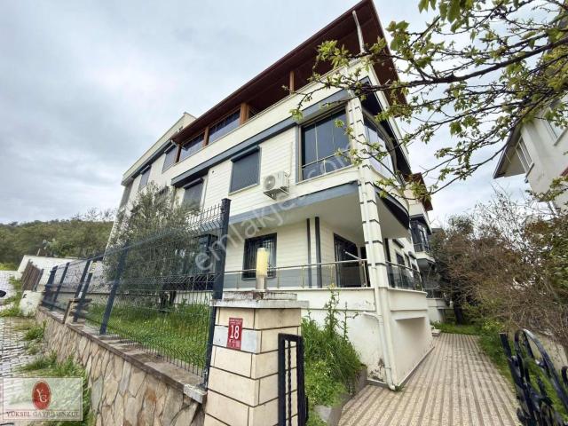 ▆yükselden Güre Pazar Yerinde Müstakil Tadında Satılık 2+1 Daire