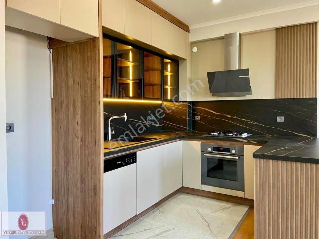 Yüksel'den Güre'de Ön Cephe Ultra Lux Sıfır Binada 1+1 Daire