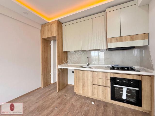Yüksel'den Kadıköy'de Kapalı Otoparklı Sıfır Ultra Lüks 1+1