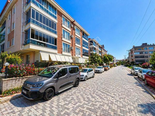 Yükselden İkizçayda 3+1 Lüks Daire Kombi Hazır Ara Kat Ön Cephe