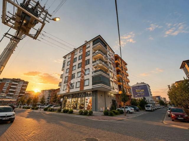 Yüksel'den İlk Görenin Beğeneceği Son Görenin Kaçıracağı 2+1