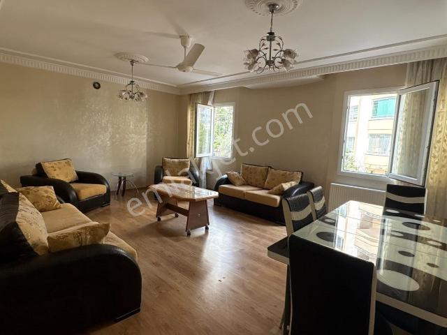 Yurt Mahallesinde Eşyalı 3+1 Kiralık Daire