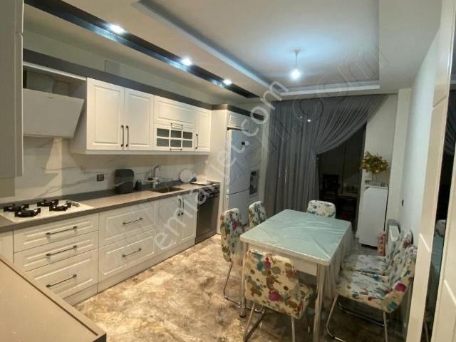Yurtiçi Gayrimenkul Vizyon Premium'dan Satılık 4+1 Lüx Daire