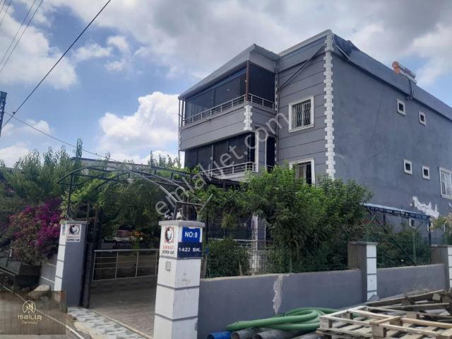 Yüreğir Cumhuriyet Mh.3 Katlı Ve Hayvancılık İçin 500 K.baş Ahır