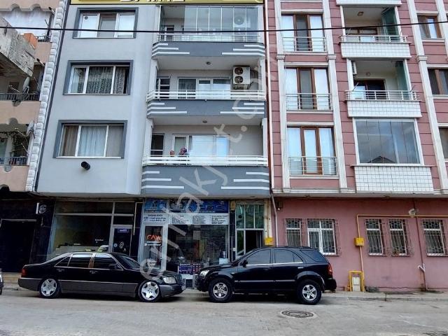 Yusuf Usta Gayrimenkulden 19 Mayıs'ta 3+1 Kiralık Geniş Daire