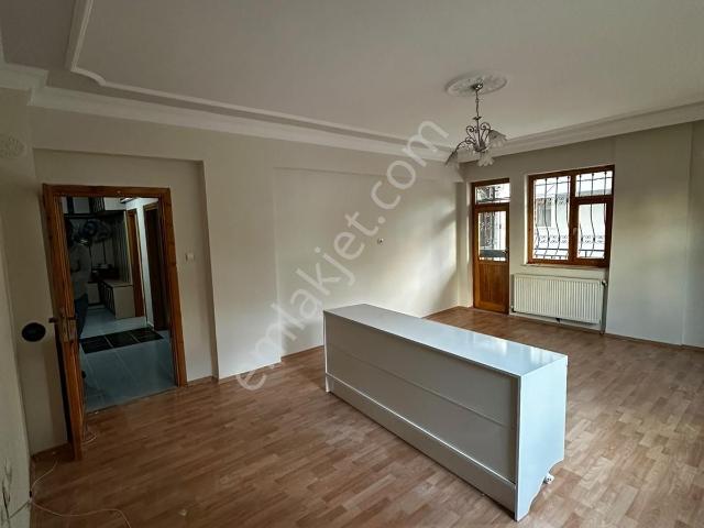 Yusuf Karadağlı'dan Koyunoğlunda 3+1 Kiralık Daire