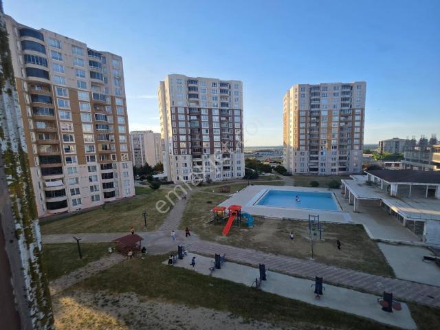 Yuvakuran'dan Tepe Bölgesinde 3+1 Havuzlu Fırsat Daire