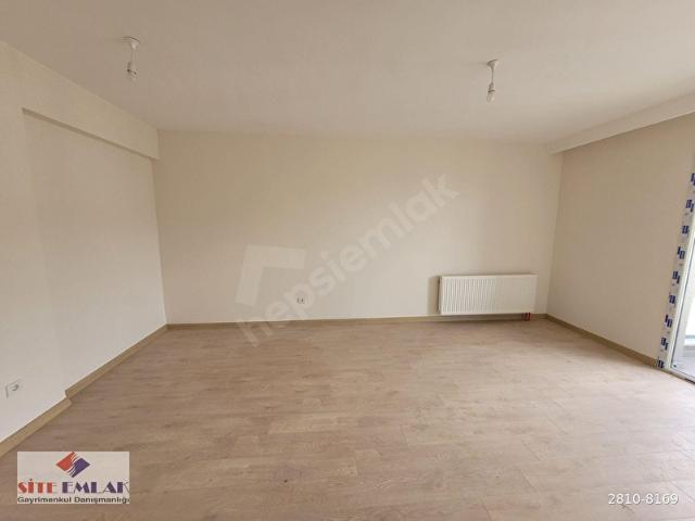 Yuvam Başakşehir'de Metro Yakını 2+1 Kiralık Daire 96m Sıfır