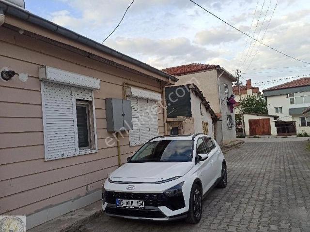 Yuvam Emlaktan Mahzen Hafız Sokakta 3 Kata İmarlı Satılık Müstakil Ev