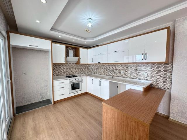 Yuvam'dan Aqua Parklı Havuzu Doğalgazlı Geniş 3+1 Kiralık Daire