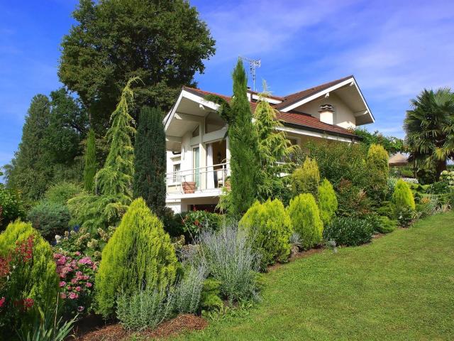 Yvoire Villa d’architecte Vue lac Parc de 2 025 m² 4. 287m² Yvoire