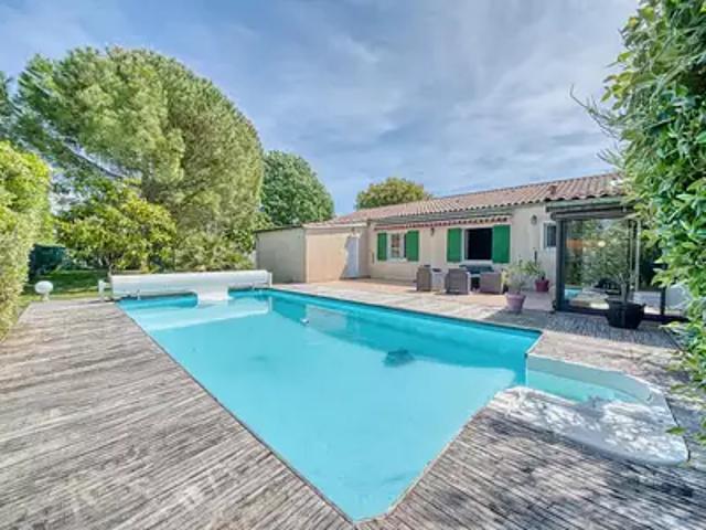Yves 17340 Achat / Vente maison 9 pièces t9 piscine jardin