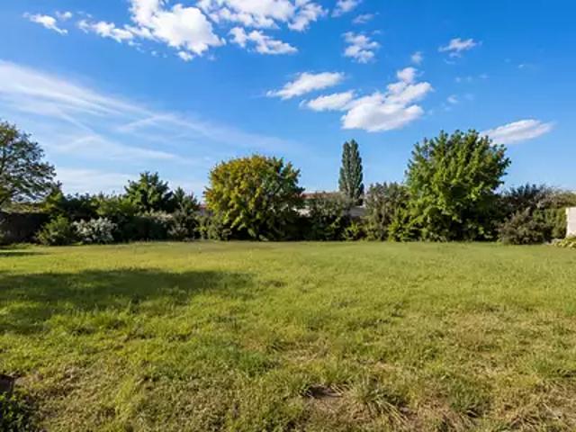 Yves 17340 Programme neuf terrain neuf à vendre